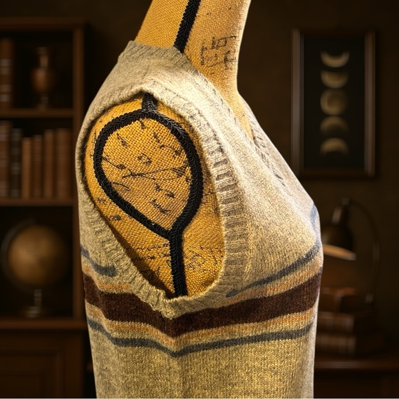 Dark Academia 90s Preppy 100% Wool Vest Size S Juniors - Picture 8 of 16